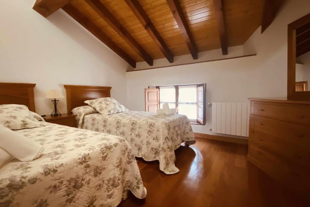 Apartamentos Lleguera 1 Llanes Bagian luar foto